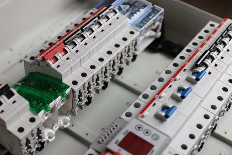 breaker circuit